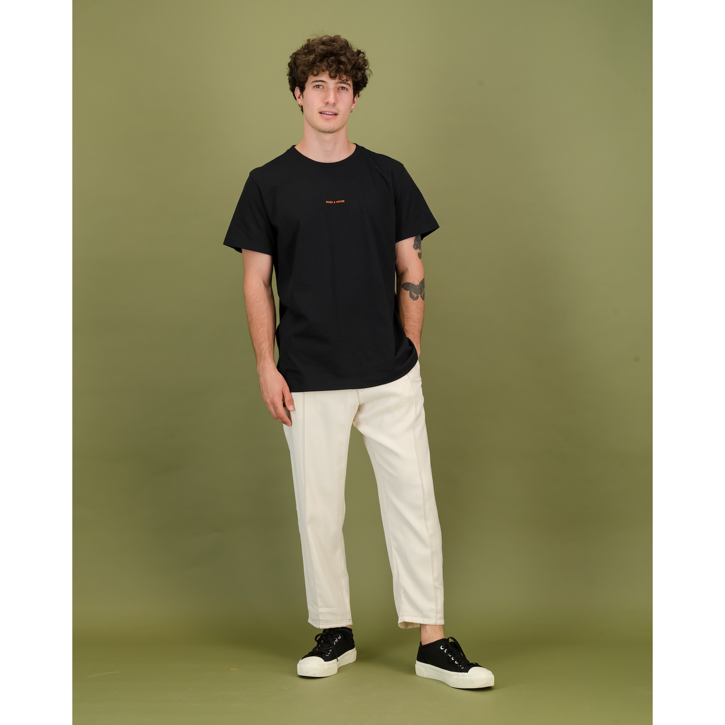 RV Tee - Arienzo Beach Club Print