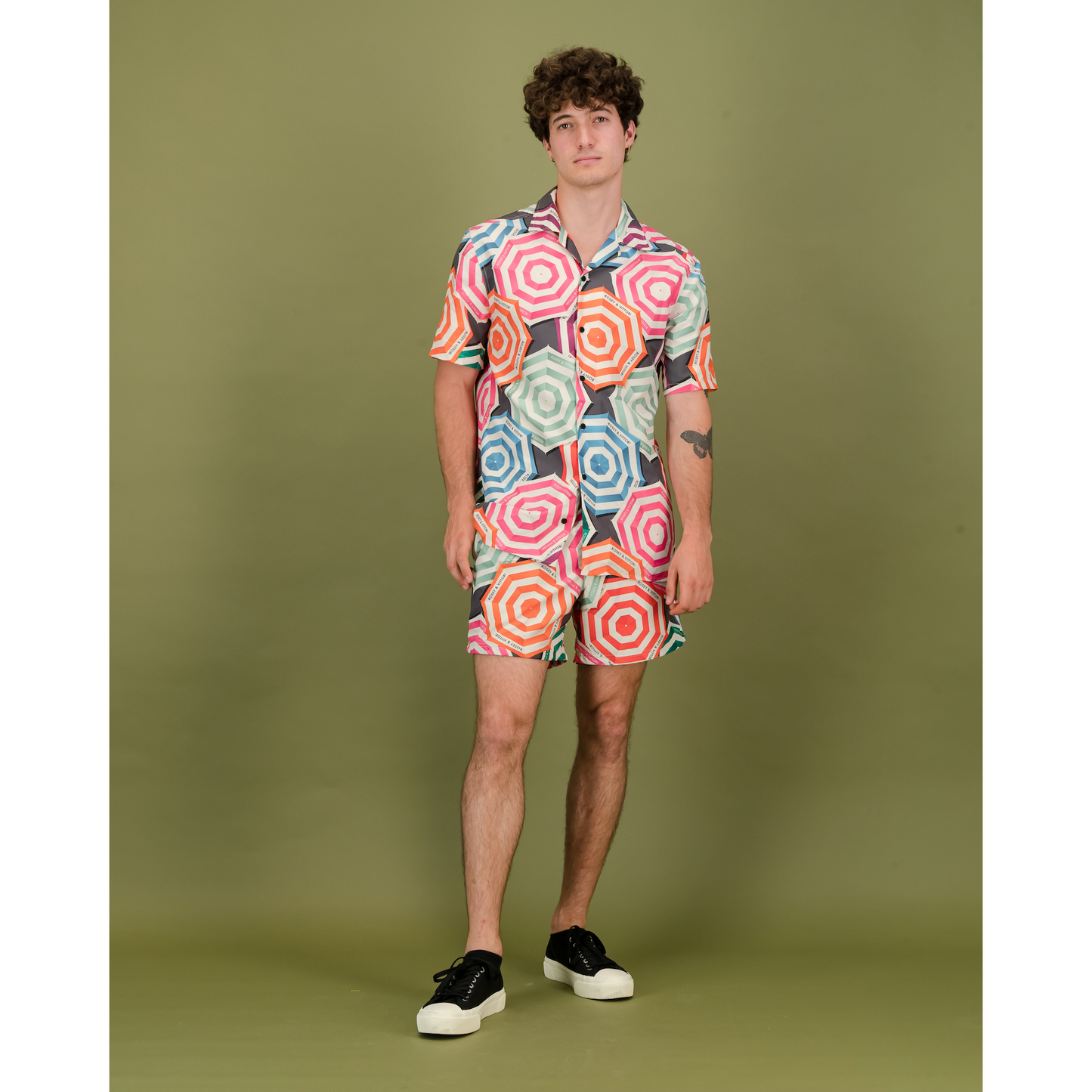 RV Umbrella Heads Print Shirt